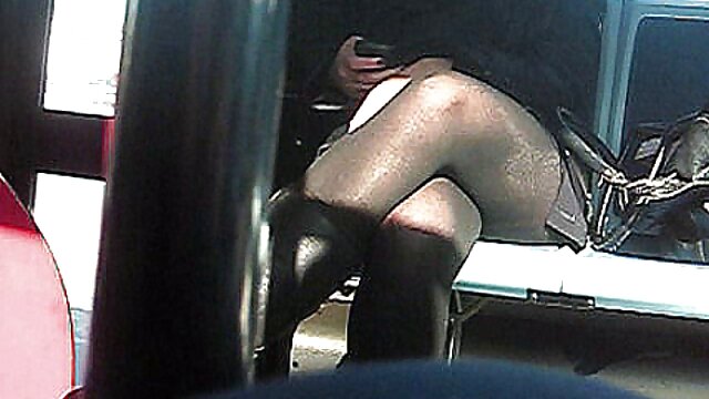 Sharon video sex pournous Da Vale wird Hart dans der Dusche durchgefickt