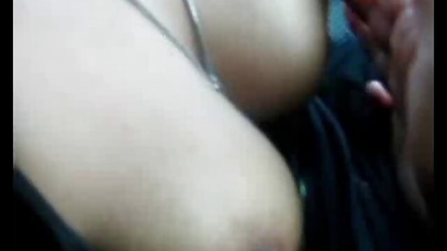 Seul à la maison video sex xxx gratuit