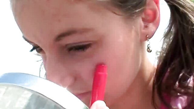 Ebony teen fuckdoll Kandie Monae video porn gay gratuite se fait défoncer par date