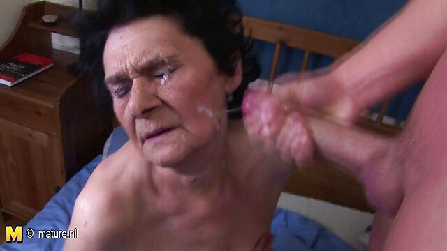 WeebCAM TEEN ANAL video gratuite sexe mature