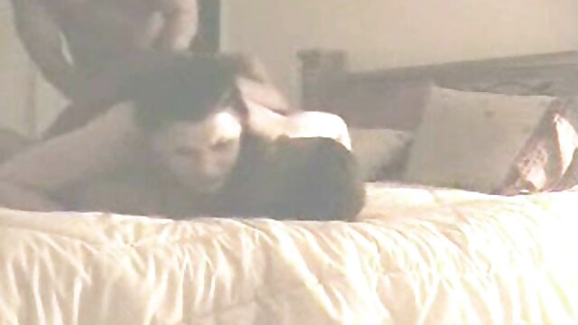 Gros seins 3D babes baisée en levrette video femme xxx et cowgirl