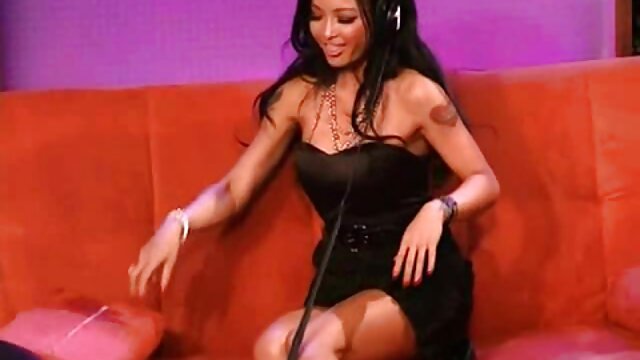 Couple chaud video six porno gratuit ayant un bon sexe hardcore sur cam