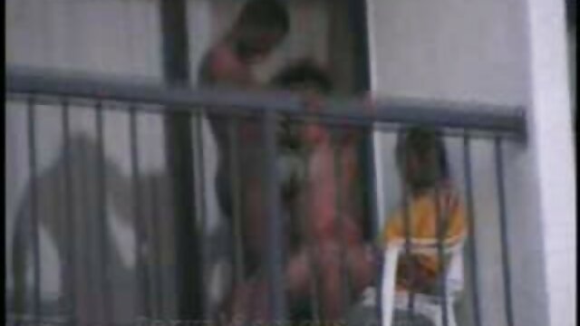 Reality Lovers - Après la fête porno gratuit mp4 du Nouvel An