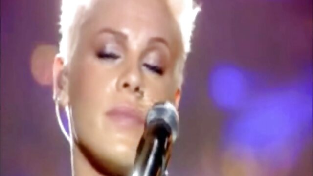 REDBONE ASS SPREADING video xxx tukif ET FARTS