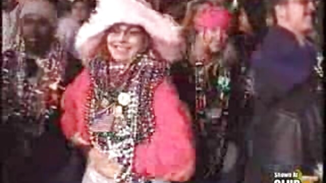 Mamelons vidéo gratuite de massage érotique Gonflés 80