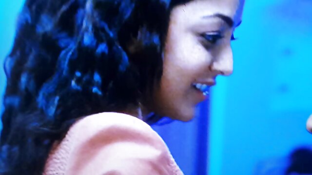 Une japonaise video sxe gratuit utilise un gode